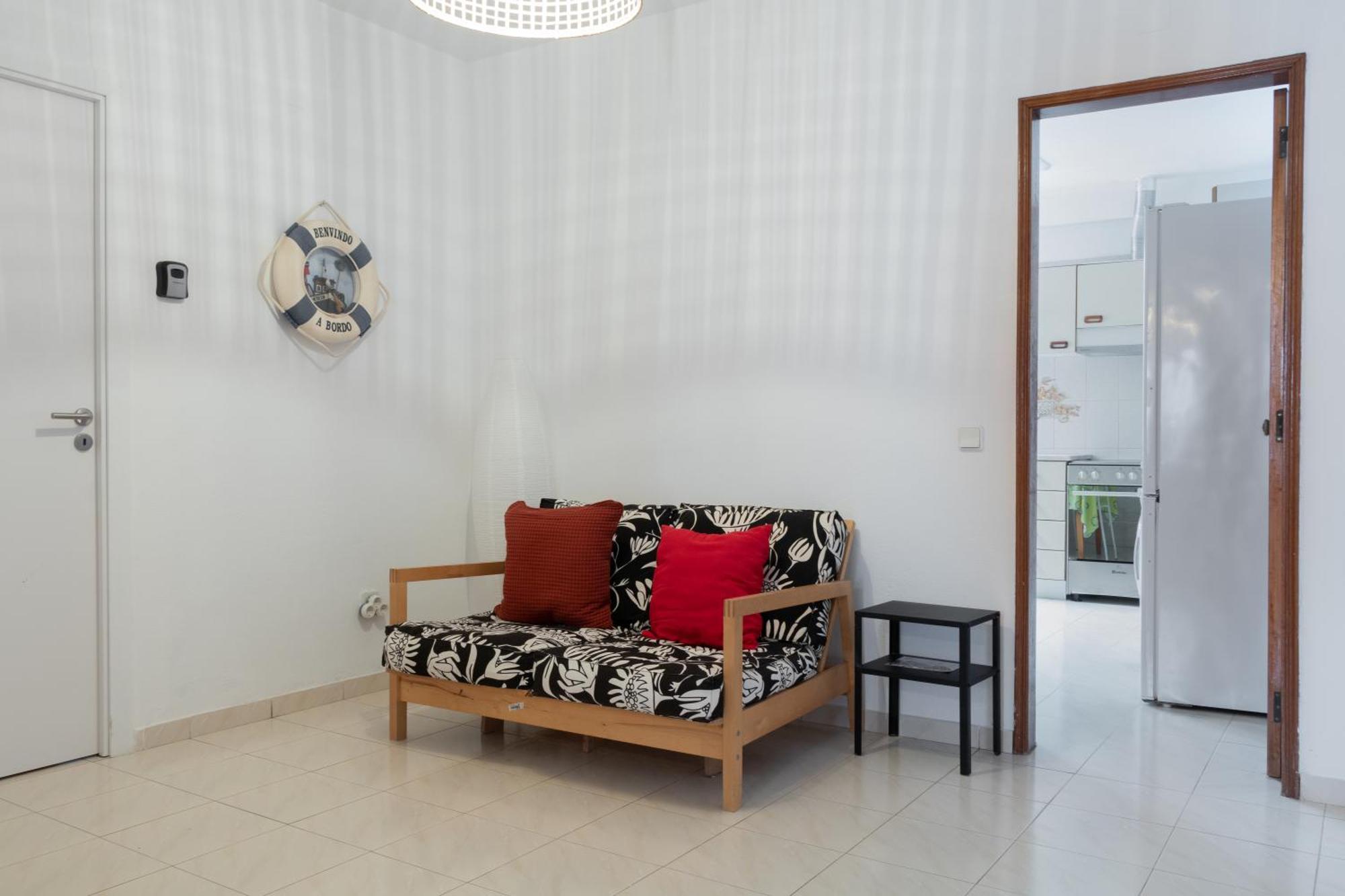 Blife Martinya House - Private Rooms And Apartments Ольян Экстерьер фото