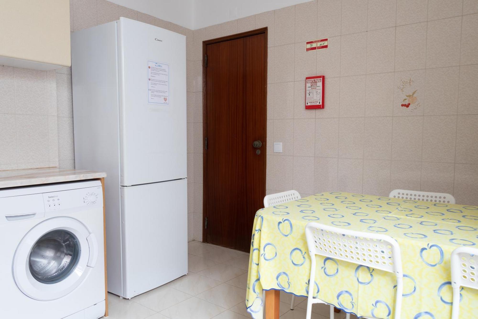 Blife Martinya House - Private Rooms And Apartments Ольян Экстерьер фото